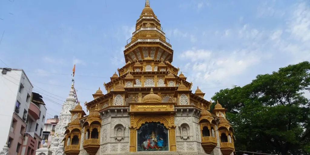 Dagdusheth Halwai Ganpati Temple